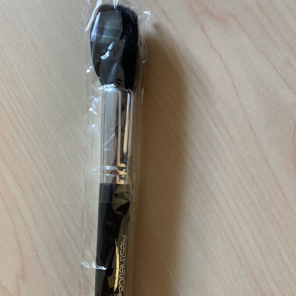 New Fluffy Make Up Brush